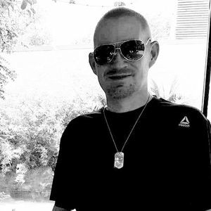 Meet your Posher, Josh